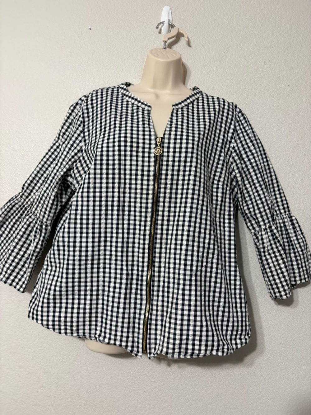 Anne Klein Black & White Seersucker Gingham Zip-Front Top Cardigan Bell Sleeves